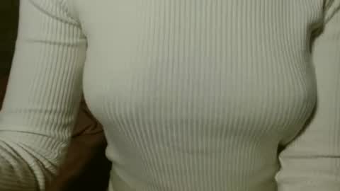 queenoftenderness online show from April 21, 7:50 pm