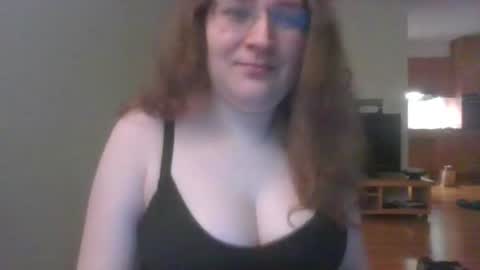Snapshot of queenofthenights chatting on June 19, 9:29 pm queenofthenights online show from June 19, 9:29 pm