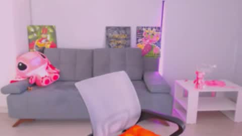 Snapshot of queenofthesense chatting on October 2, 6:53 am Patricia online show from October 2, 6:53 am