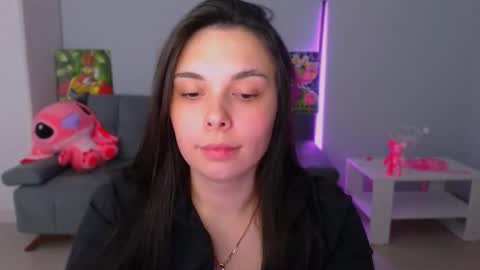 Snapshot of queenofthesense chatting on October 6, 4:37 pm Patricia online show from October 6, 4:37 pm