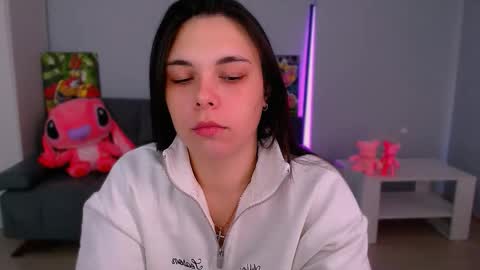 Snapshot of queenofthesense chatting on October 23, 11:42 am Patricia online show from October 23, 11:42 am