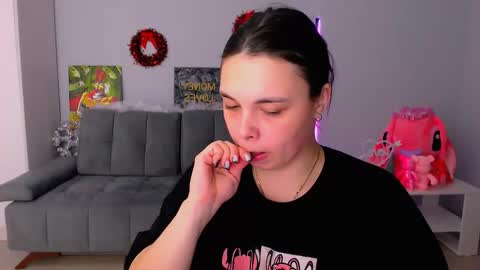 Snapshot of queenofthesense chatting on November 24, 1:22 pm Patricia online show from November 24, 1:22 pm