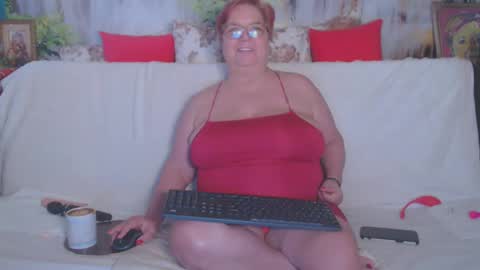 QueenPammy online show from February 15, 2:00 pm