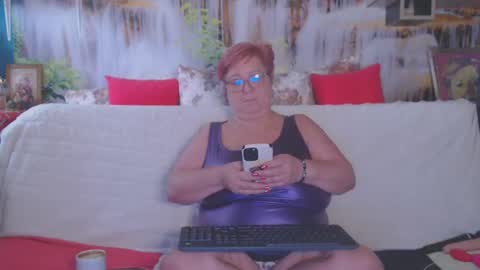 QueenPammy online show from February 17, 1:53 pm
