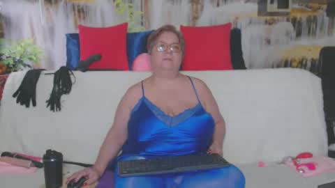 QueenPammy online show from November 28, 8:28 am