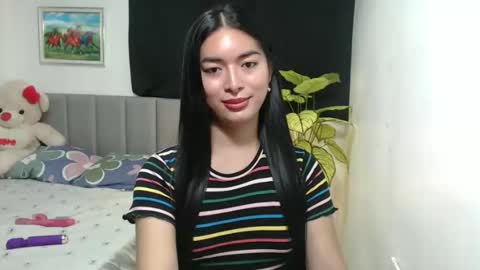 Snapshot of queenpinay69 chatting on October 10, 5:34 pm QueenPinay69 online show from October 10, 5:34 pm