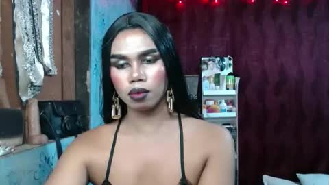 queenpinayebony_xx online show from March 27, 2:17 pm