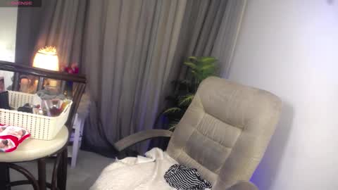 Sabrina online show from September 28, 6:13 pm