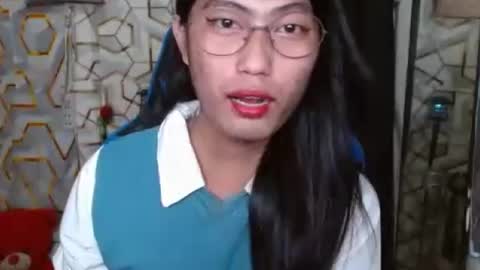 queensteffi online show from July 8, 7:40 pm