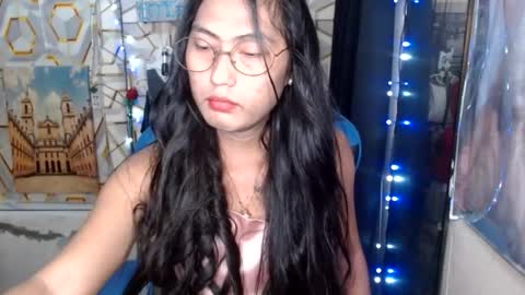 queensteffi online show from July 23, 7:01 pm