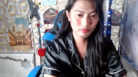 queensteffi online show from July 27, 10:50 pm