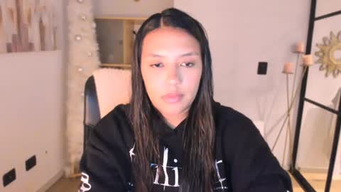 Val  -  online show from January 14, 3:53 am