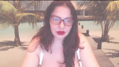 queenxnatasha online show from February 25, 11:25 pm