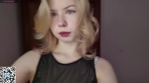 Tate online show from April 25, 6:27 am