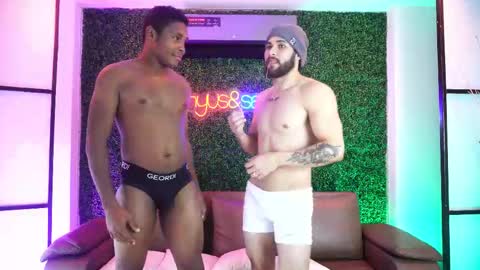 querhyussavagestuds online show from October 31, 8:43 pm