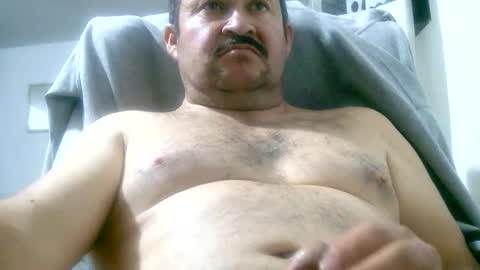 Snapshot of querubinrebelde chatting on December 16, 12:48 am Don Ramon online show from December 16, 12:48 am