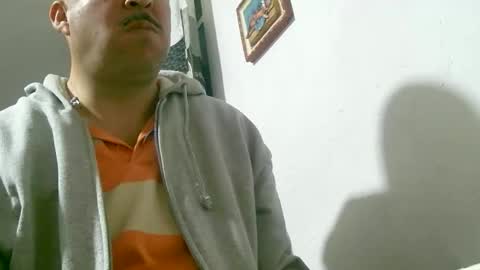 Snapshot of querubinrebelde chatting on September 21, 2:46 am Don Ramon online show from September 21, 2:46 am