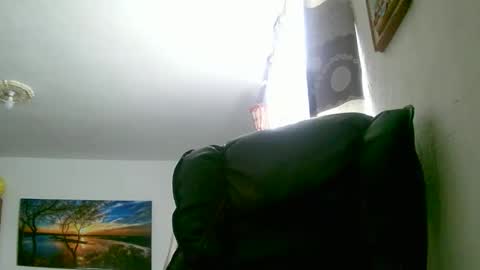 Snapshot of querubinrebelde chatting on October 13, 9:04 pm Don Ramon online show from October 13, 9:04 pm