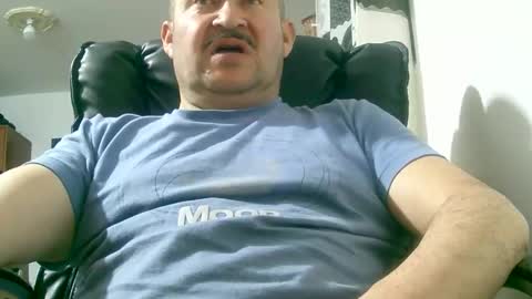 Snapshot of querubinrebelde chatting on December 14, 11:09 pm Don Ramon online show from December 14, 11:09 pm