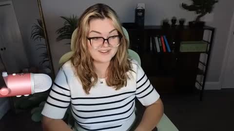 Bri online show from October 10, 1:48 am