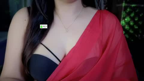Snapshot of quest_queen chatting on June 27, 11:48 am zaara online show from June 27, 11:48 am