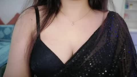 Snapshot of quest_queen chatting on July 11, 6:05 am zaara online show from July 11, 6:05 am