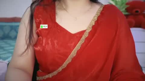 Snapshot of quest_queen chatting on July 23, 5:11 pm zaara online show from July 23, 5:11 pm