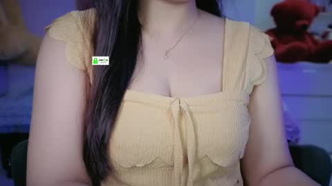 Snapshot of quest_queen chatting on July 28, 3:08 pm zaara online show from July 28, 3:08 pm