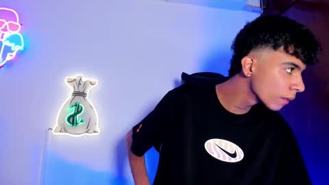 quetzal_coatl_ online show from November 7, 8:53 pm