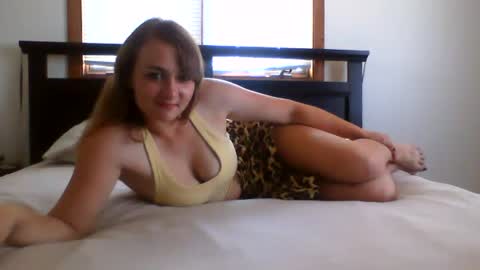 quicklikabunny online show from July 27, 8:38 pm