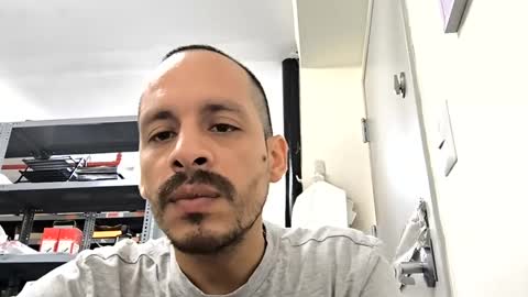 quik32 online show from March 10, 3:20 pm