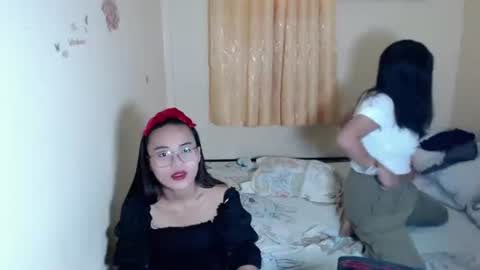 Quinne online show from November 5, 4:01 am