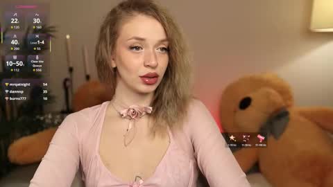 Nova Hollis online show from January 11, 4:50 am