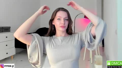 r00xvel online show from October 4, 8:34 am