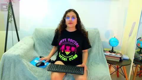 Luna online show from March 4, 6:14 pm