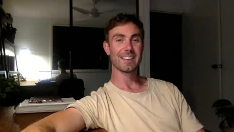 T online show from February 13, 10:22 am