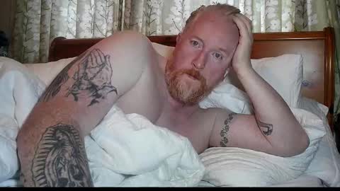 Snapshot of r_o_h_a_n chatting on September 16, 7:31 am r_o_h_a_n online show from September 16, 7:31 am