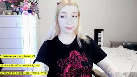 - online show from March 1, 3:36 pm