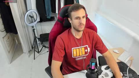 Snapshot of raamos chatting on September 13, 3:23 pm Nikita online show from September 13, 3:23 pm