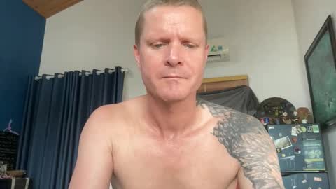 Snapshot of rabbit_eyes69 chatting on May 2, 12:59 am rabbit_eyes69 online show from May 2, 12:59 am