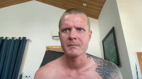 Snapshot of rabbit_eyes69 chatting on May 9, 6:51 am rabbit_eyes69 online show from May 9, 6:51 am