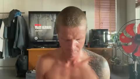 Snapshot of rabbit_eyes69 chatting on May 21, 8:21 am rabbit_eyes69 online show from May 21, 8:21 am