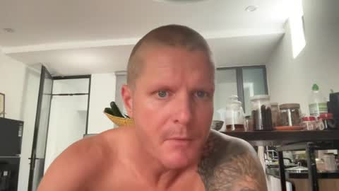 Snapshot of rabbit_eyes69 chatting on July 17, 2:29 am rabbit_eyes69 online show from July 17, 2:29 am