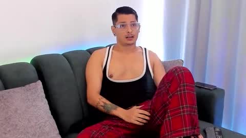 rabbitmatch online show from April 16, 4:30 pm