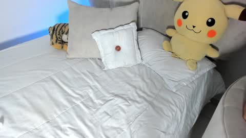 Snapshot of rachaeldeckard chatting on January 24, 8:44 am natalia - online show from January 24, 8:44 am