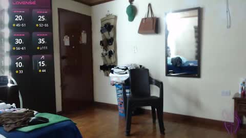 Rachel online show from January 18, 11:54 am