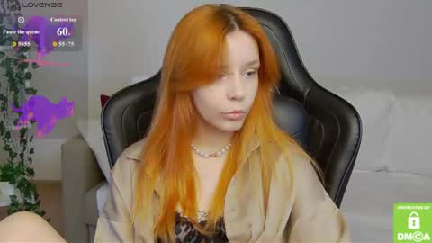 rachel__lips online show from June 17, 8:50 am