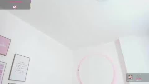 RACHEL ES online show from February 26, 8:44 pm