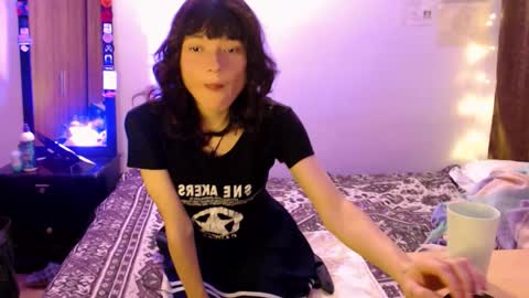 rachel_garden2 online show from November 15, 4:10 am