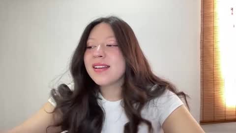 rachel james   online show from November 30, 6:01 pm